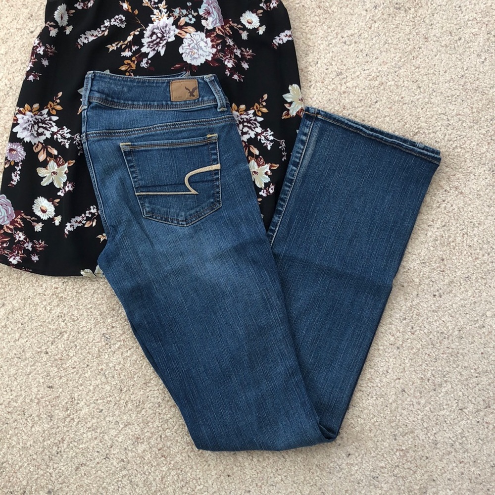 American Eagle Jeans - Kickbook